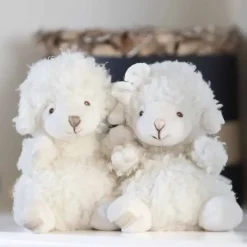 Baby Molly & Mack lammaspehmo
