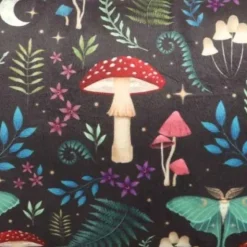 Dark Forest sisustustyyny 40x25cm