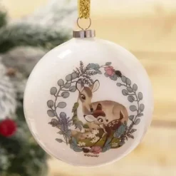 Disney joulupallo Bambi ja emo valkoinen
