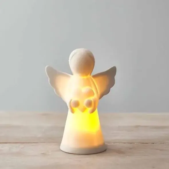 Enkelikoriste led-valolla 11 cm