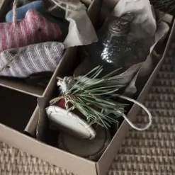 Joulukuusenkoriste Rumpu punainen