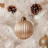 Joulupallo Stripe 8 cm nougat