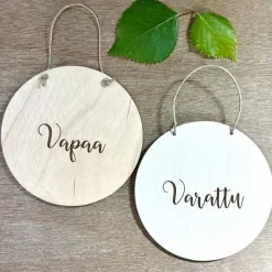Kyltti Vapaa/Varattu – useita vaihtoehtoja