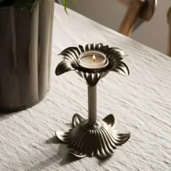 Kynttilänjalka Lilja antiikkishampanja 15cm