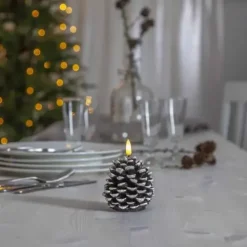 LED-kynttilä Käpy