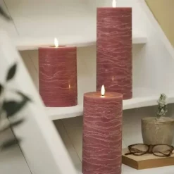 LED-kynttilä tumma roosa, eri kokoja