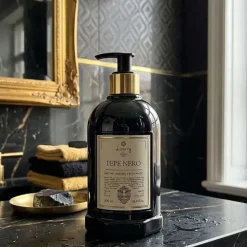 Logevy Pepe Nero -nestesaippua 500 ml