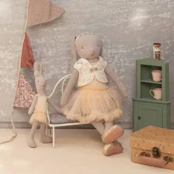 Maileg Ballerinan vaatteet kerma, koko 3