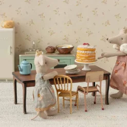 Maileg ruokapöytä pitkä hiirelle