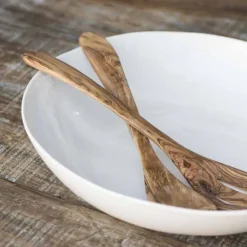 Salaattiottimet käsintehty