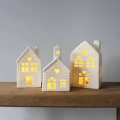 Talolyhty led-valolla kirkkomalli 11 cm