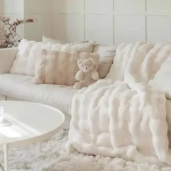 Torkkupeitto Misty ivory 140×220 cm