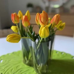 Tulppaanikimppu 40 cm – kaksi väriä